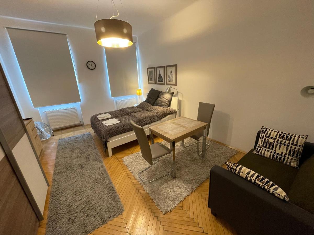 Charmante Altbauapartments Apostelgasse فيينا المظهر الخارجي الصورة
