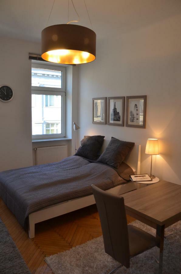 Charmante Altbauapartments Apostelgasse فيينا المظهر الخارجي الصورة